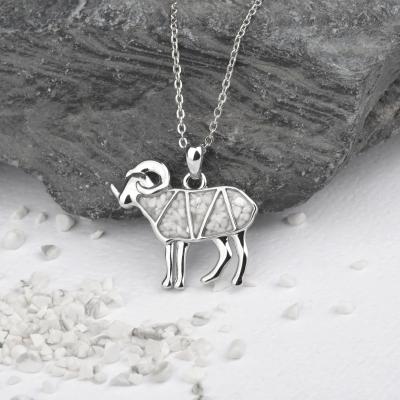 China Animals Personalized Stainless Steel Chain Big Dangling Bighorn Sheep Gemstone Howlite Jewelry Natural White Animal Necklace for sale