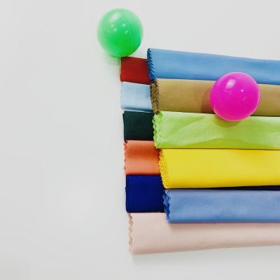 China Cotton Polyester Sustainable Fabric Dyed Poplin Fabric Uniform Cloth And T/C 85/15 45*45 110/76 for sale