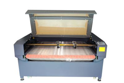 China Auto - het Voeden 80W van de de Lasersnijder van Co2 Machine 1600 × 1000mm voor Textiel, Stof Te koop