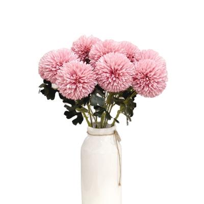 China Dendranthema Flower Chrysanthemum Wedding Guide Flower Tall Plastic Ping Pong Chrysanthemum Bouquet Dried Flower for sale