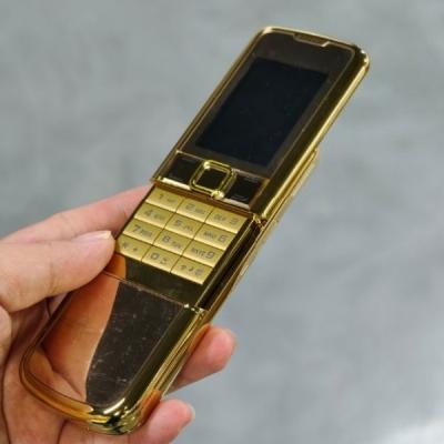 China 2G GSM Dual SIM Bluetooth New Classic 8800 Slider Mobile Phone 2.4inches Screen for sale