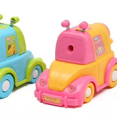 China Superb Cartoon OEM Cartoon Car Bus Office And School Desktop Pencil Sharpeners For Kids for sale