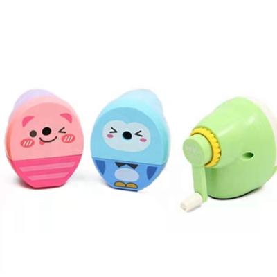 China Cute Animals School Office Home Bookstore OEM Cartoon Desk and School Desk Pencil Sharpener for Kids Students for sale