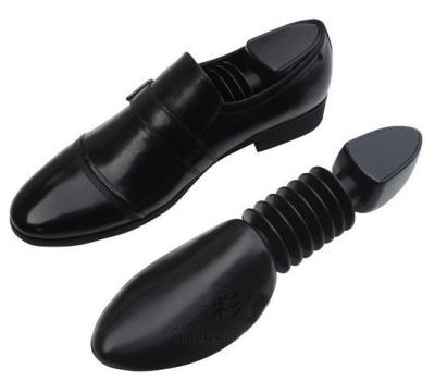 China Custom plastic shoe tree/stretcher for men for sale