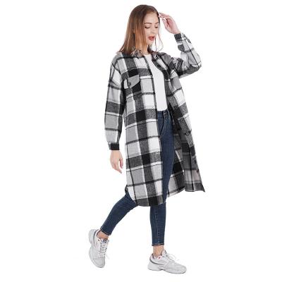 China New Breathable Casual Lightweight Button Down Long Coat Retro Plaid Long Coat Shirt Women Casual Mid Length Woolen Coat for sale