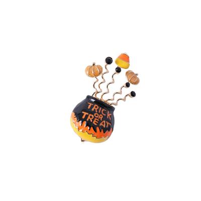 China Fashionable Trick or Treat Alloy Brooch Halloween Cartoon Brooch for sale