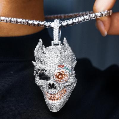 China 2021 Hiphop New Design Trendy Hip Hop Halloween Pendant Iced Out Diamond Skull Scary Pendant Colorful for sale