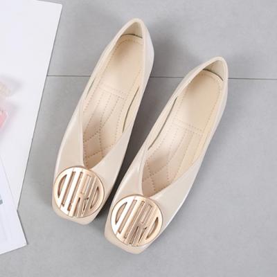 China New Breathable Comfortable Breathable Ladies Shoes Flats Metal Decorate Women's Shoes 2021 for sale