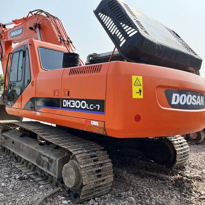 China Excavadoras Doosan usadas de 30 toneladas DH300LC-7 Excavadora Excavadora Crawler Digger à venda