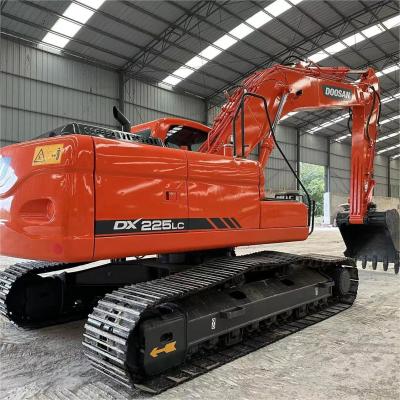 中国 21500kg 22Ton Used Doosan Excavators Secondhand Doosan Dx225 販売のため