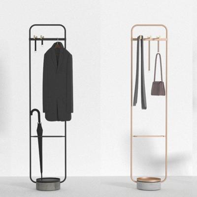 China Fashionable Design Clothes Rail Display Clothing Store Retail Display Rack for sale