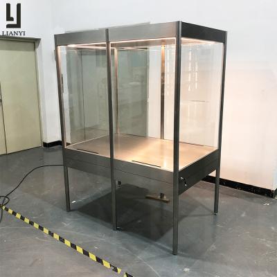 China Dismountable and Environmental Friendly Customized Fully Assembled Versatile Streamline Museum Standard Display Case Showroom Showcase for sale