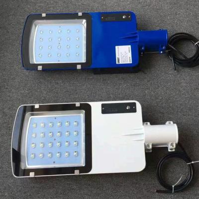 China ROAD 20W 30W 40W Solar Outdoor Lighting LED Street Light for sale