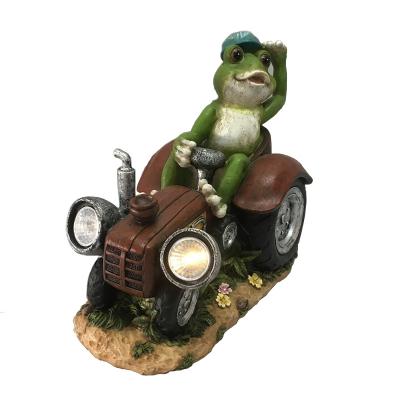 China Outdoor Sculptures Resin 3d Figurines Funny Garden Frog Statue,Solar Powered Garden Lights Frog Figurine For Outdoor Lawn Patio Yard Decor for sale