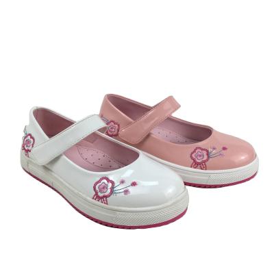 China 2021New Deodorization Patent Leather Mary Jane Girls Shoes Customized Slip On Girls School Shoes Concise Daily Casual Shoes for sale