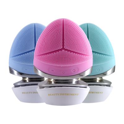 China Silicone Face DEEP CLEANING Cleansing Brush, Electric Facial Cleanser Cleansing Brush for sale