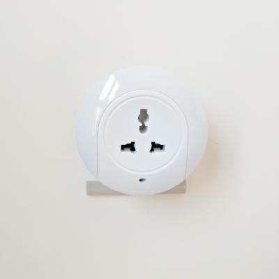 China Room Sensor Night Light with Plug Charger for sale