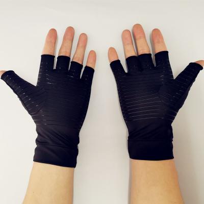 China With silicone dots the Anti-Arthritis Gloves uses compression and infused copper to offer optimum comfort and supports relief from sympotms for sale