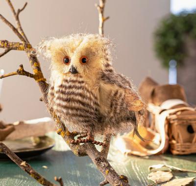 China BSCI Decoration Factory Supply Table Decoration Handmade Home Christmas Stand Owl Decor for sale