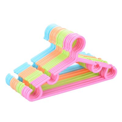 China Wholesale Kids Clothes Hangers Eco-Friendly PP Plastic Colorful Kids Clothes Hanger for sale