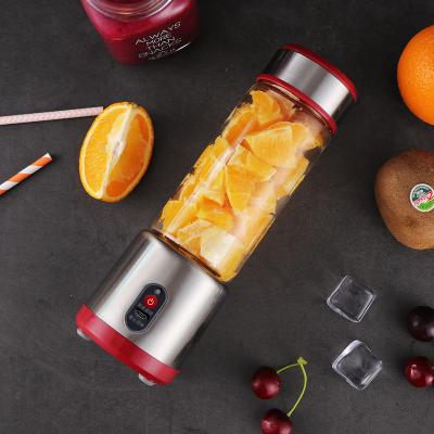 China 6 Cups Convenient Rechargeable Leaf Blade Stainless Steel Fruit Squeezer, Portable Blender Usb for sale