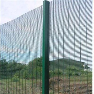 China Good Quality 358 Barrier High Security Fence Anti Climb Prison Fence Wire Mesh Fence for sale