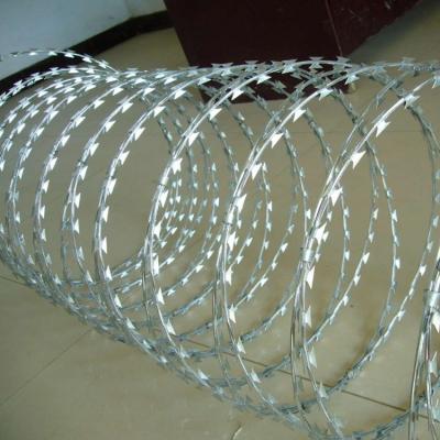 China BTO-22 Galvanized Concertina Razor Barbed Wire BTO-22 Razor Barbed Wire for sale