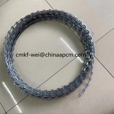 China BTO-22 Galvanized Barbed Wire Anti-rust Concertina Low Price Concertina Razor Wire Razor Barbed Wire for sale