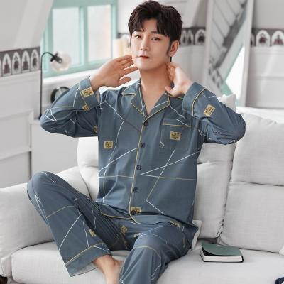 China 2021 New Style Spring QUICK DRY Men's Sleepwear Pajamas Set Long Sleeve Round Neck Large Size Print Organic Cotton Men's Pajamas for sale