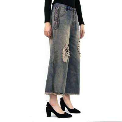 China Modern Viable Plus Size Pants Loose Damaged Loose Jeans Women for sale