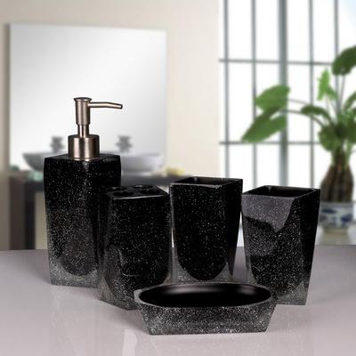 China Viable European Style Bathroom Accessories Set 2020 Design Shower Accessories Bathroom Accessories Set 5 Pieces Swimsuit Set for sale