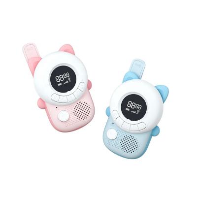 China Portable USB Charging Portable Radio Frequency Talking Movie Kids Wireless Walkie Talkie Toy for sale