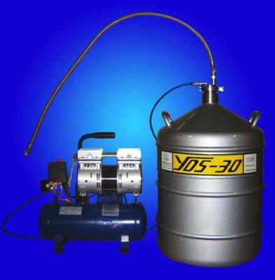 China Medical Cryogenic Liquid Nitrogen Container With Transfer Pump for sale