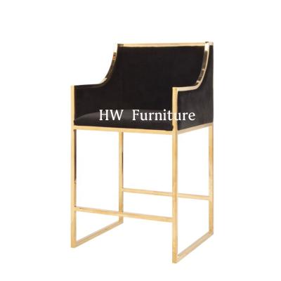 China Modern Hot Selling Stainless Steel Leg Velvet Tufted Chair / Golden Dining Armchair for sale