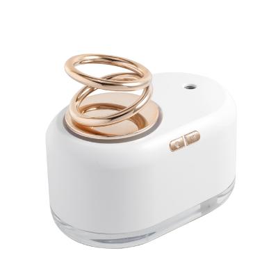 China Hot Selling USB Car Humidifier Design Unique Portable Plastic Air Humidifier Machine Car Humidifier for sale