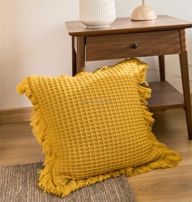 China Anti-Static Mustard 18*18 Waffle Check Pillow Cover With Fringes Living Room Pillows Bed Pillows Cushion Cover Modern Home Decorative for sale