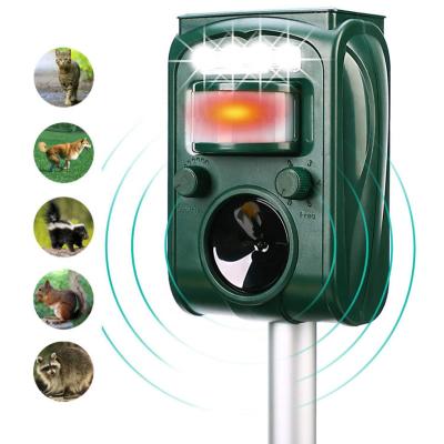 China IP65 Viable Outdoor Ultrasonic Solar Power Bird Snake Mole Control Reflector Weather-Resistant Animal Repellent for sale