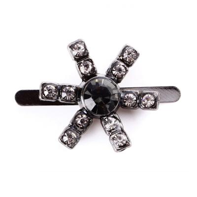 China Small Vintage Rhinestone Shoe Clips 17mm Kirsite Material For Decorating for sale