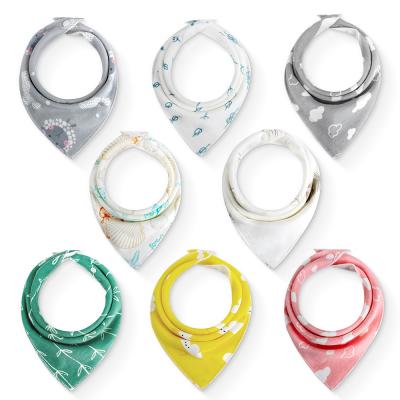 China Antibacterial Wholesale Cartoon Printed Baby Bandana Drool Bibs Triangle Baby Drool Cloth Baby Teething Bibs for sale