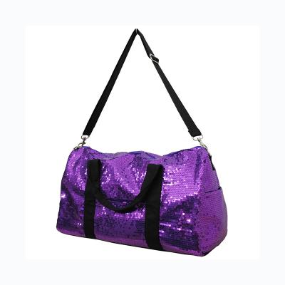 China Glitter Mermaid Chic Style Sequins Lady Gym Bags Metallic Silver Gym Duffel Bag Custom for sale