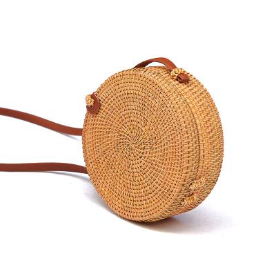 China Fashion rattan straw purse 2021 summer beach handbags for women handmade ladies bag for sale