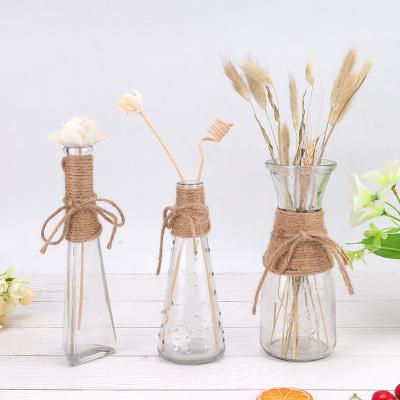 China Family Decorate Cylinder Glass Vase Flower Wedding Decoration Clear Bud Vase for sale