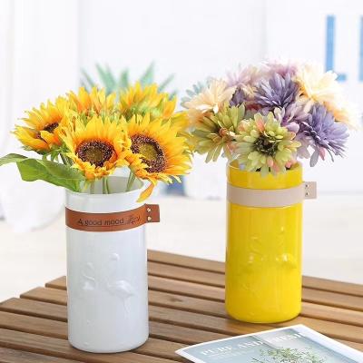 China Wholesale Cheap Large Vase Home Decor Daily Life Price Glass Vases For Decorating Flowers for sale