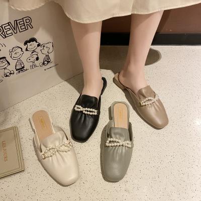 China Deodorization 2022 fashion slipper PVC slide ladies sandals slip on shoes and ladies flat sandals for sale