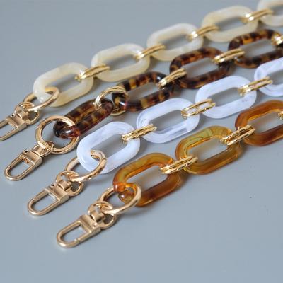 China Washable.eco-friendly.durable.nickel fashion free female resin chunky bag chain tie gold mixed retro custom resin chunky chain for handbags for sale