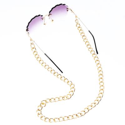 China Fashionable. Bold. Eye catching fashionable bold metal glass chain gold plated exaggerated hanging sunglass neck strap for party for sale