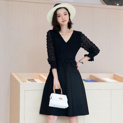 China Anti-Static Korean Style Dresses Women Elegant Lady Women Dress V Neckline Knit Sweater Dress With Belt for sale