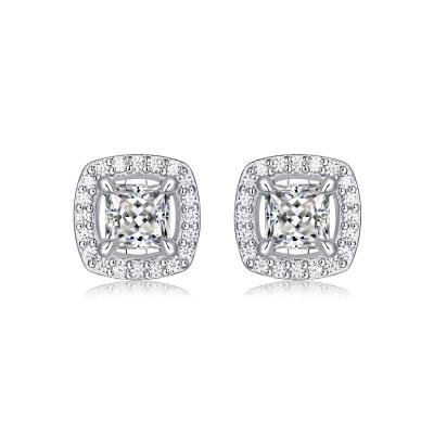 China CLASSIC Classic 18K White Gold Plated 50 Point Gemstone Earring Wholesale 925 Sterling Silver Moissanite Stud Earrings for sale