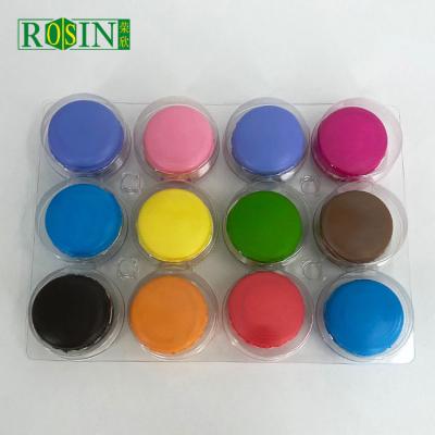 China 12 Pcs Plastic Macaron Containers Rectangle Hygiene And Safety With Lid for sale