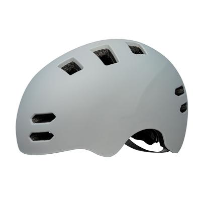 China Reflective Unisex/Unisex Bike Riding Helmet Bicycle Mountain Bike Helmet Equipment One-Piece Wear Driving Helmet for sale